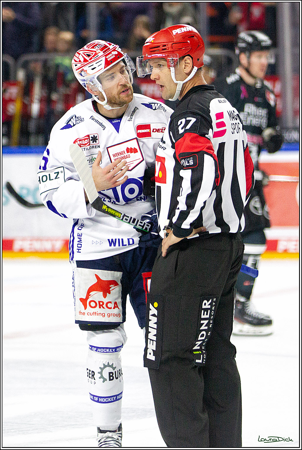 PENNY DEL;  Koelner Haie - Schwenninger Wild Wings; Koeln, 08.10.2021